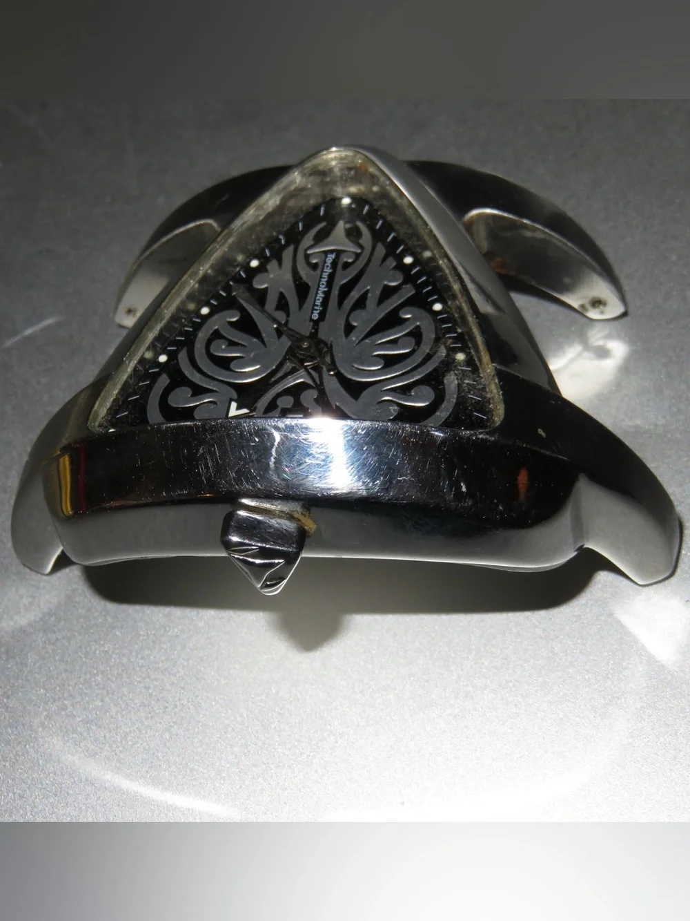 TechnoMarine Maori Rare Tribal Triangle 39mm Case Swiss Watch No Crystal New Bat